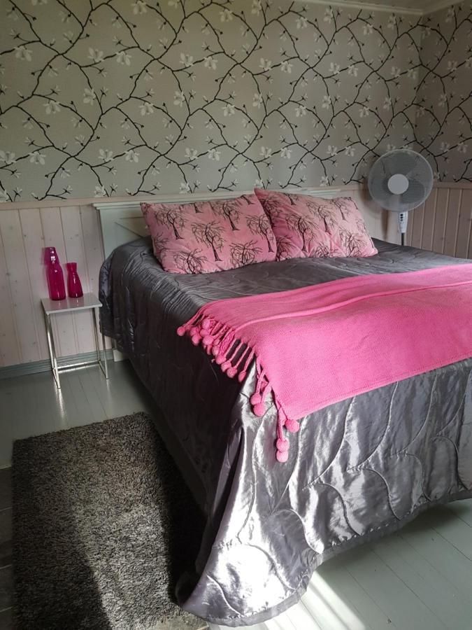 Taulun Kartano Hotel Kankainen Buitenkant foto