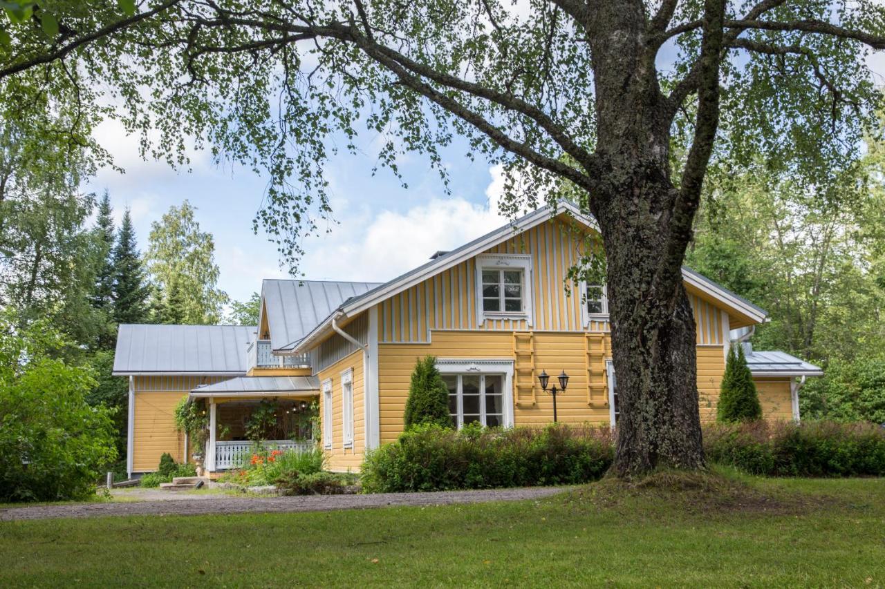 Taulun Kartano Hotel Kankainen Buitenkant foto