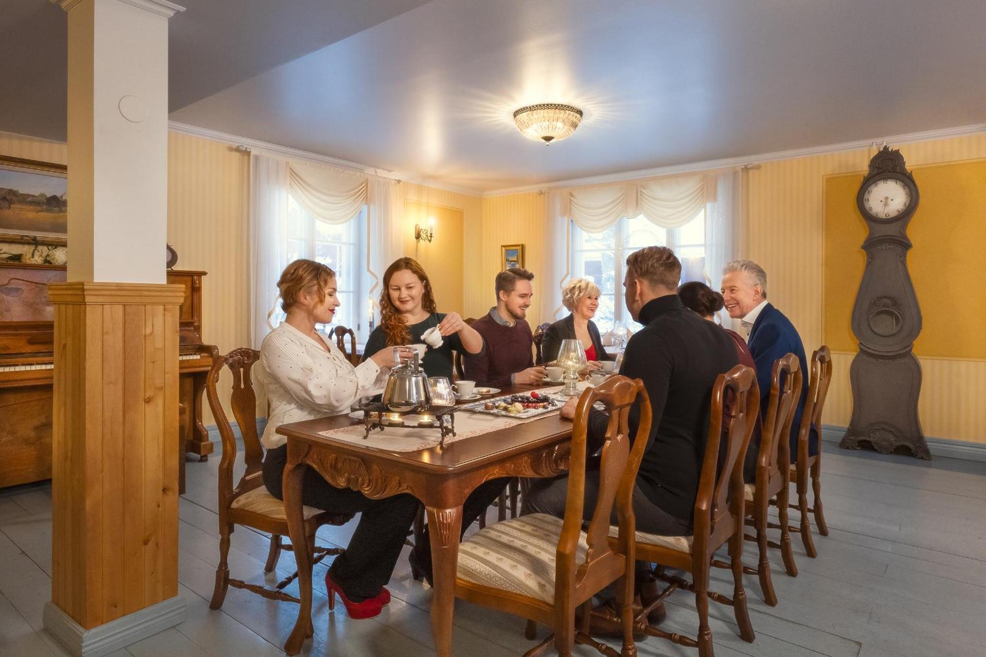Taulun Kartano Hotel Kankainen Buitenkant foto