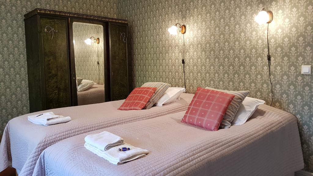 Taulun Kartano Hotel Kankainen Buitenkant foto